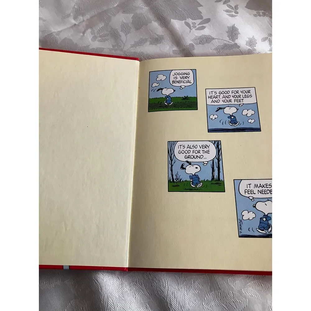 1980 Charlie Brown's Cyclopedia Vol 1 Your Body Snoopy Peanuts Hardcover